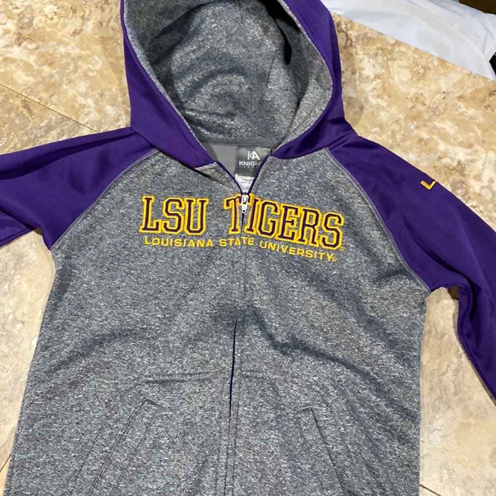 LSU hooded jacket. Size youth medium (554/3)